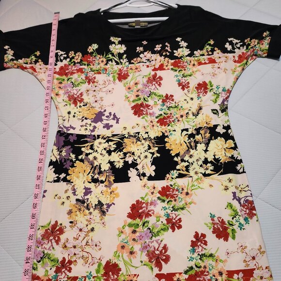 Colorful Flower Print Dress on Black Background - Picture 1 of 8